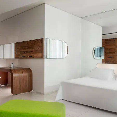 Hotel I-suite 5*
