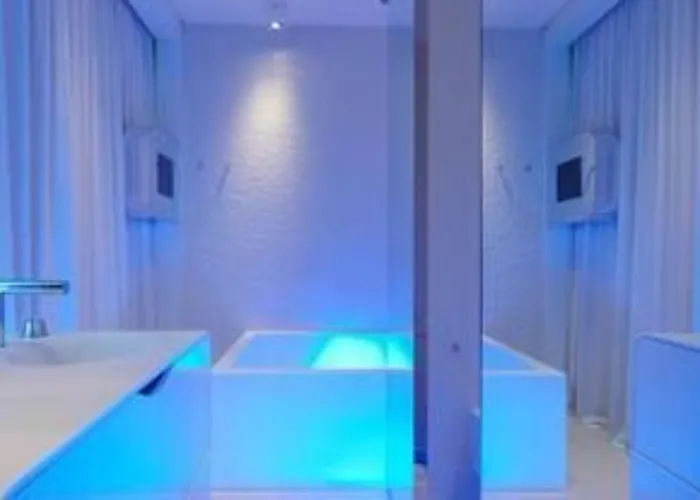 I-suite Hotel 5*