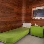 I-suite Ξενοδοχείο