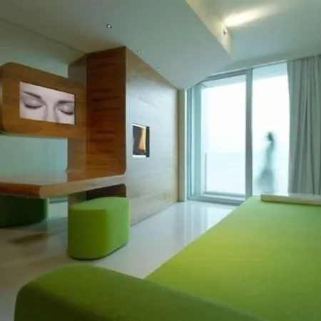 I-suite