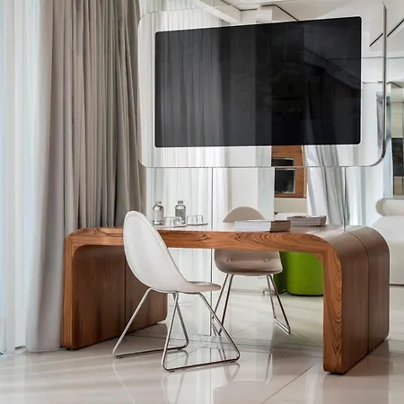 I-suite 5* Rimini