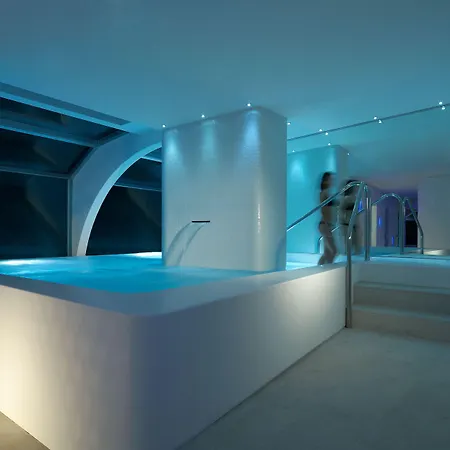I-suite Hotel 5*