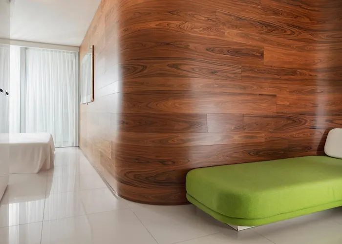 Szálloda I-suite 5*