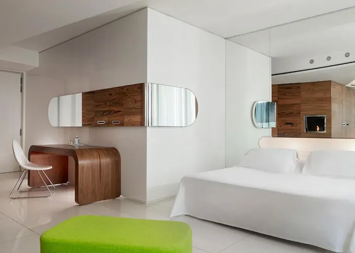 Szálloda I-suite 5*