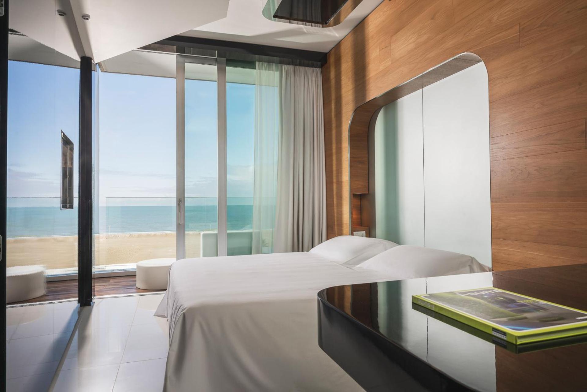 hotel-i-suite-rimini-italia-prenota-ora-2026-prezzi