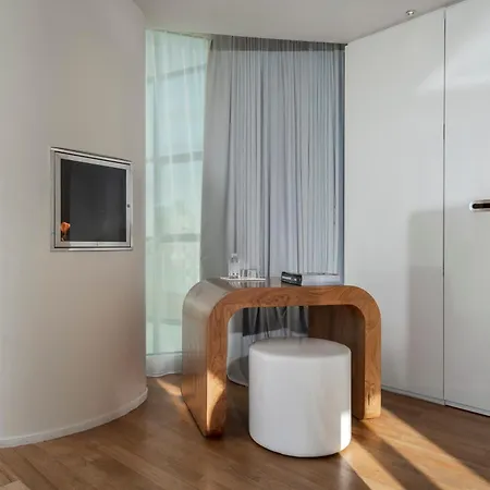 Hotel I-suite Rimini